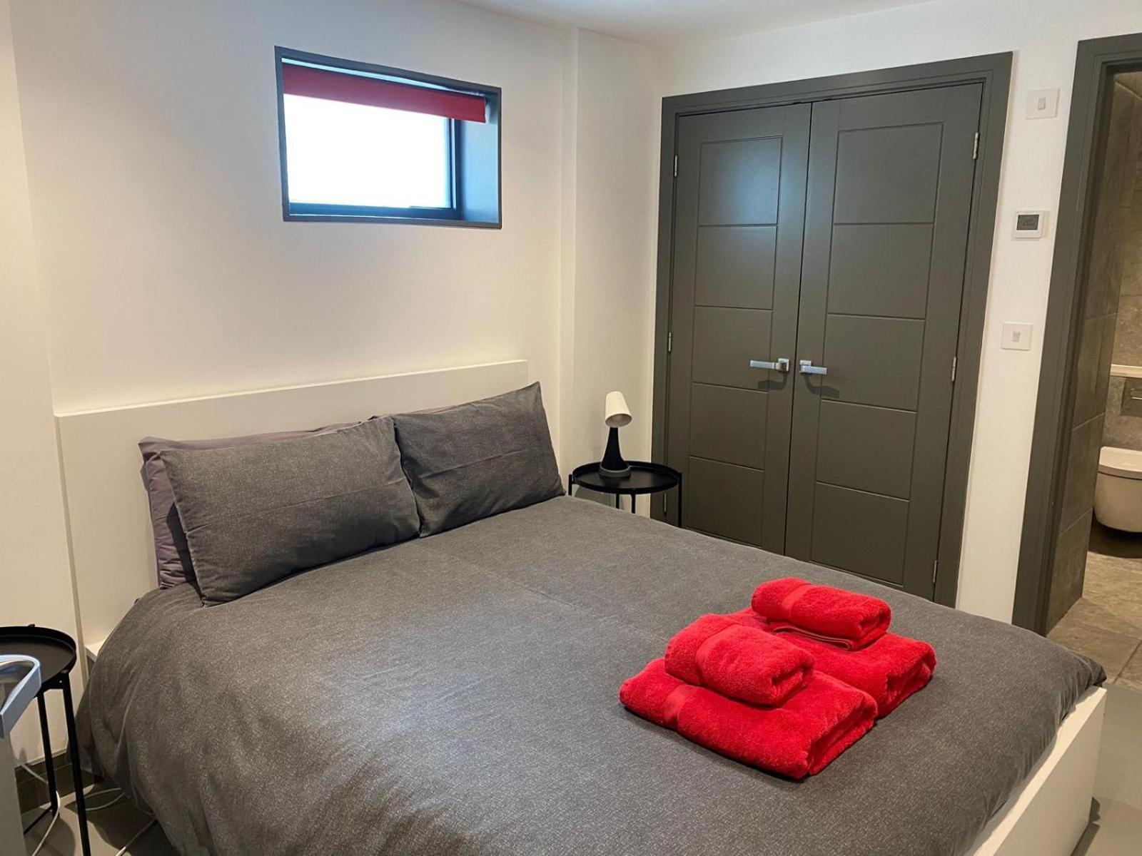 2 The View Apartments Ilfracombe - Seafront, Parking, Lift, Ev Εξωτερικό φωτογραφία
